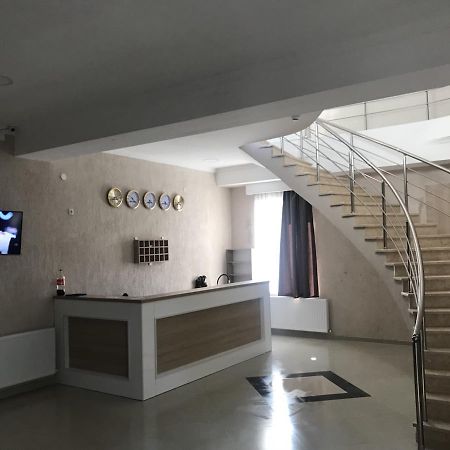 Kmg Hotel Khashuri Eksteriør billede