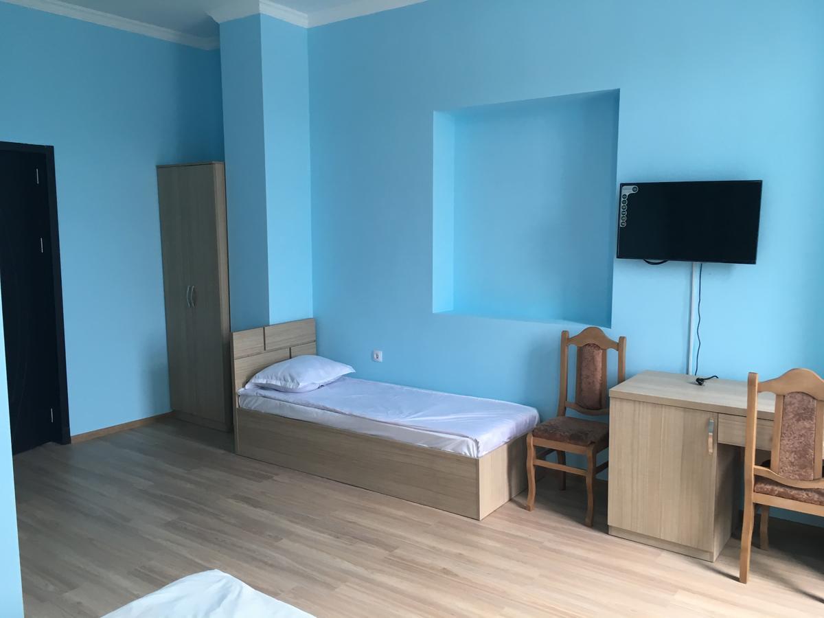 Kmg Hotel Khashuri Eksteriør billede