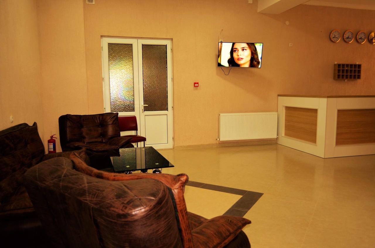 Kmg Hotel Khashuri Eksteriør billede
